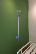 porta suero de cama de hospital manual